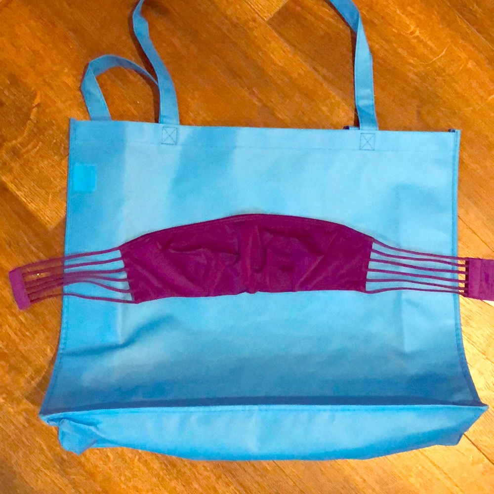NWT:  Victoria’s Secret unlined Bandeau 32B